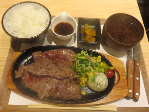 【ランチレポート】お肉料理「029吉祥寺食堂」